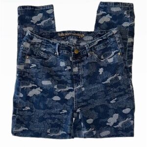 Soft Surroundings Camo Print Jeans Size PM